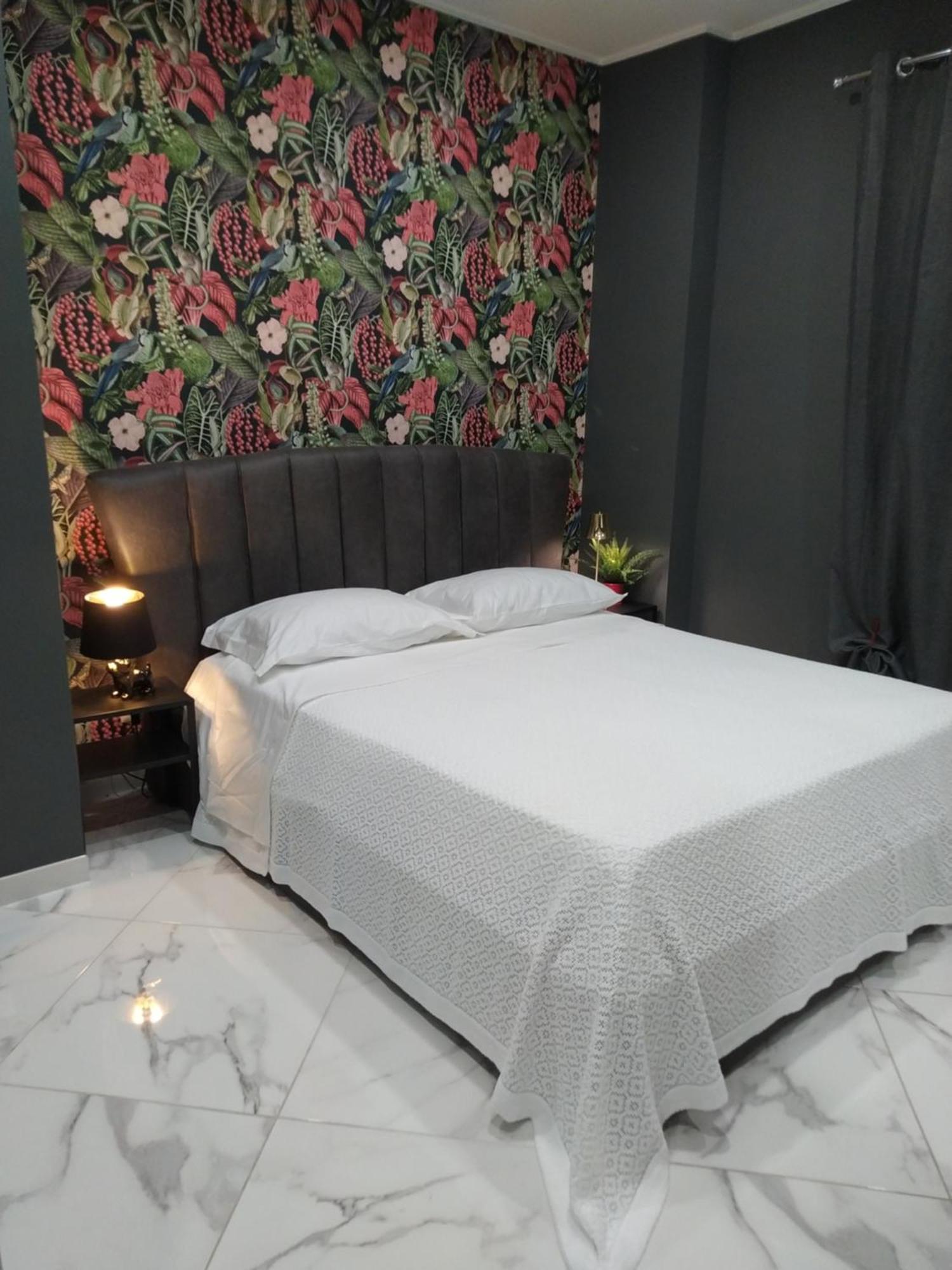 Linda'S Guest House Rome Bagian luar foto